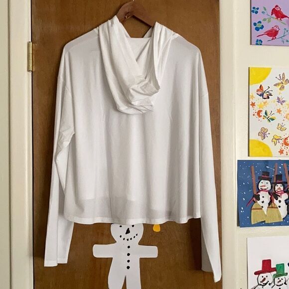 Fabletics Cropped Hoodie  - Picture 8 of 11